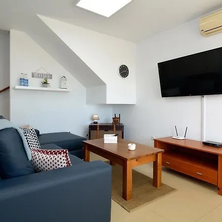 Doramas 3 Bedrooms Share Pool Wifi Willa *